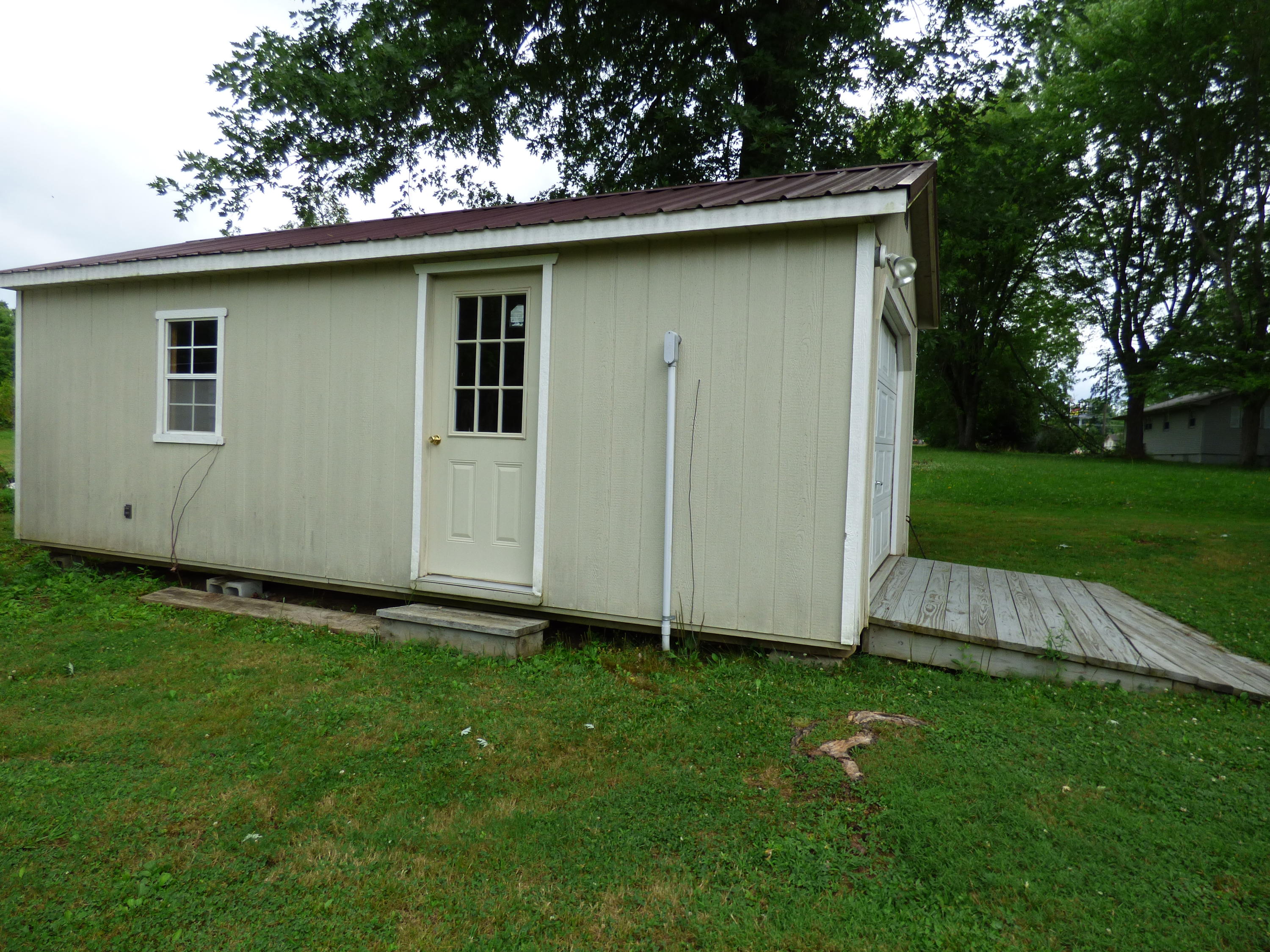 154 Cherry Branch Road Crossville, TN 38571 - Photo 28 of 40 P1030335