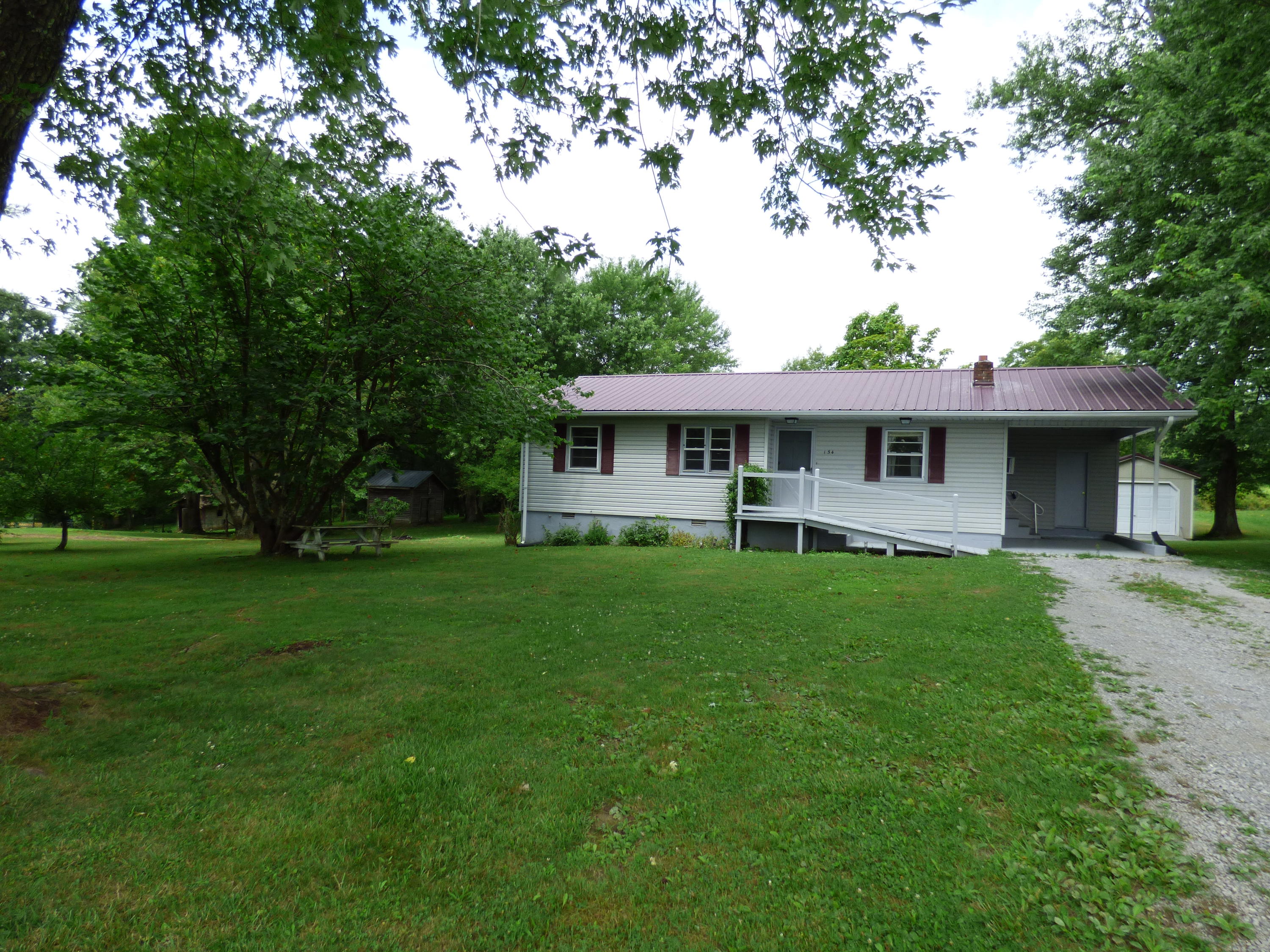 154 Cherry Branch Road Crossville, TN 38571 - Photo 40 of 40 P1030348