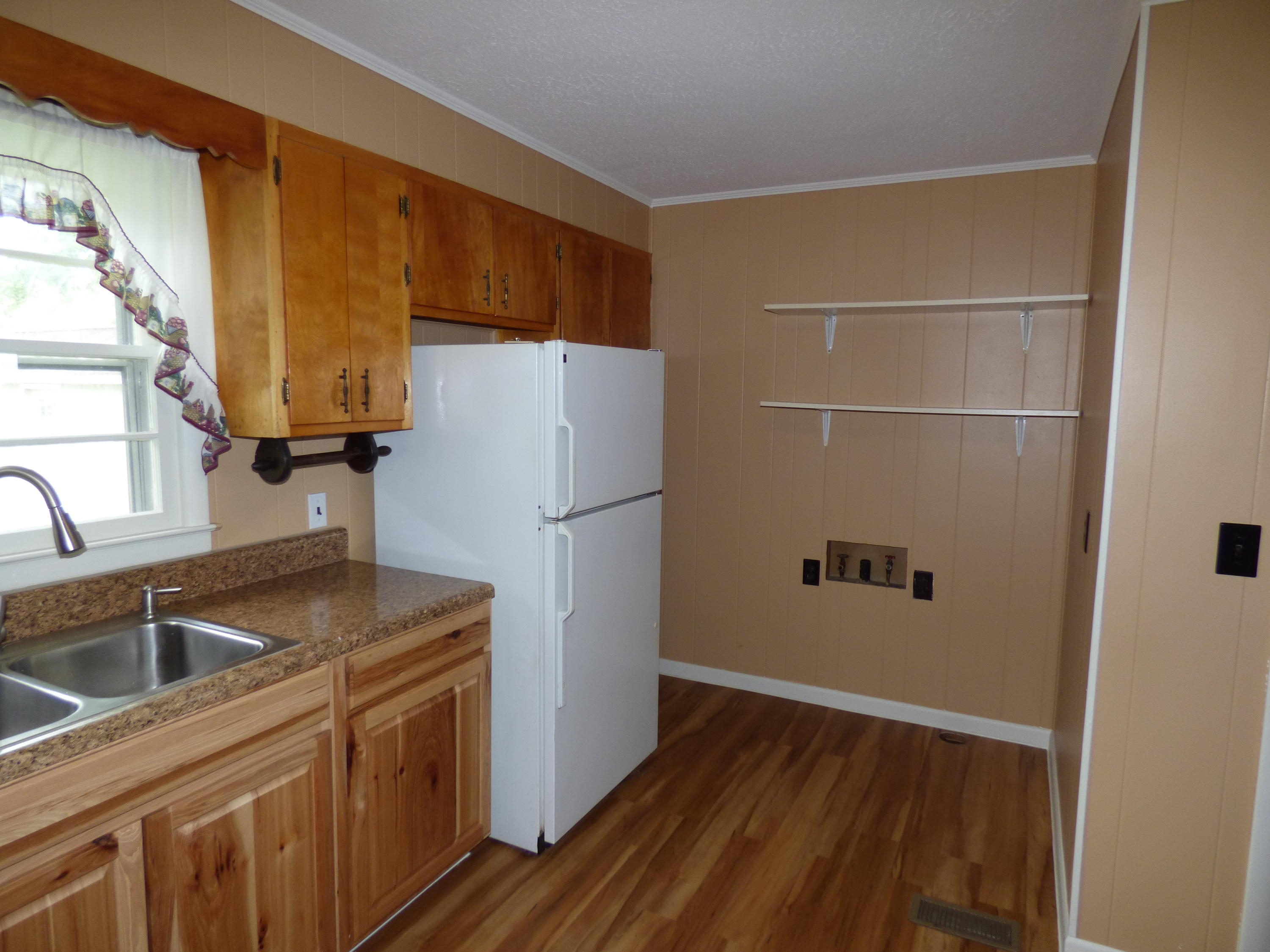 154 Cherry Branch Road Crossville, TN 38571 - Photo 8 of 40 P1030313