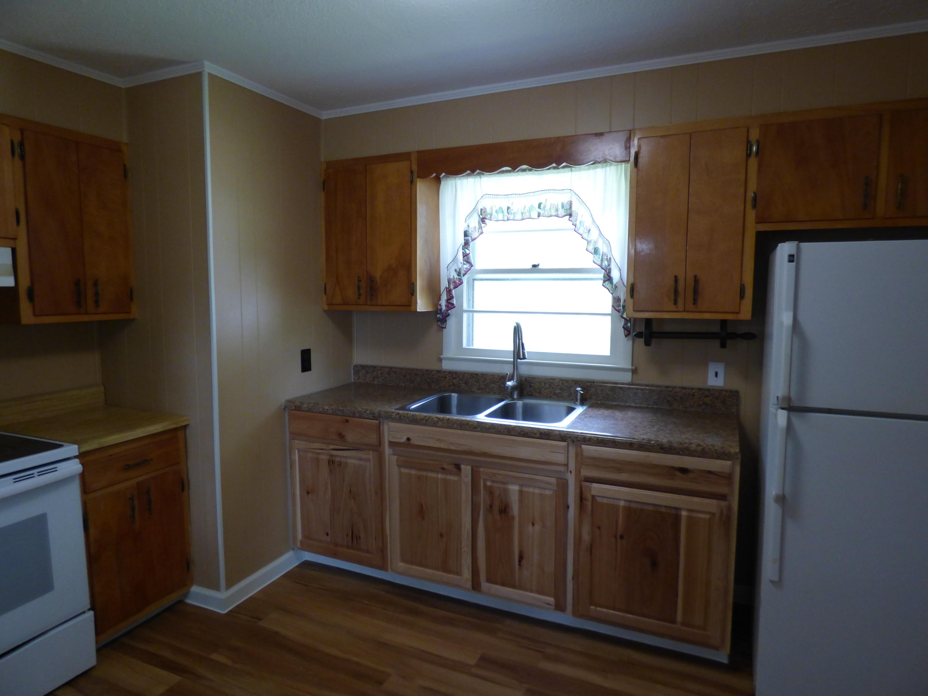 154 Cherry Branch Road Crossville, TN 38571 - Photo 9 of 40 P1030314