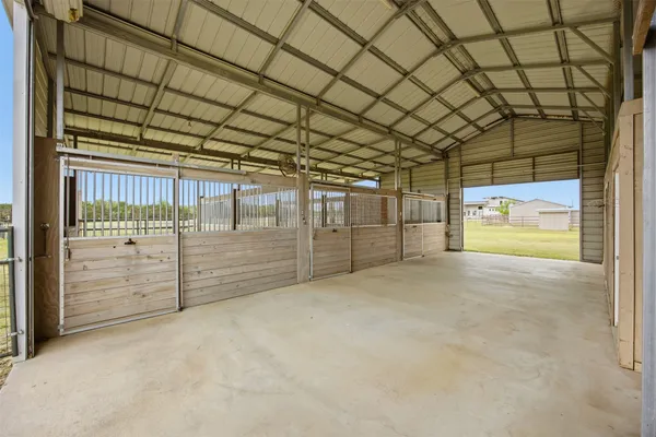 a view of a garage