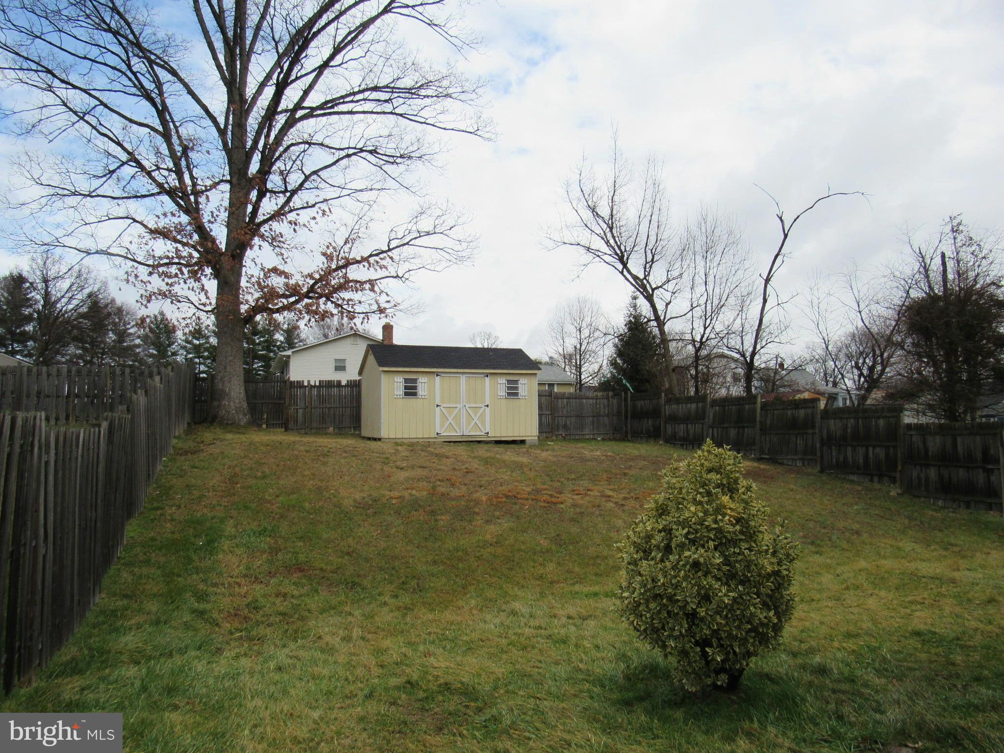 8700 Chestnut Ridge Drive Laurel, MD 20707 - Photo 3 of 30 Exterior (Rear)