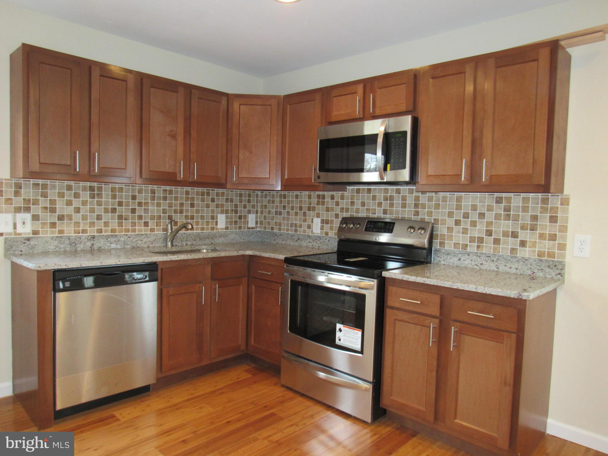 8700 Chestnut Ridge Drive Laurel, MD 20707 - Photo 10 of 30 Kitchen