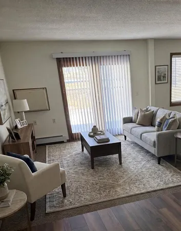 $1,050 | 611 Main Street South, Unit 208, Renville, MN 56284