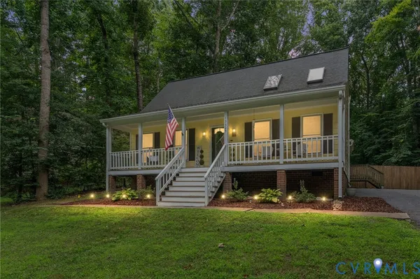$372,000 | 13325 Master Stag Drive, Midlothian, VA 23112