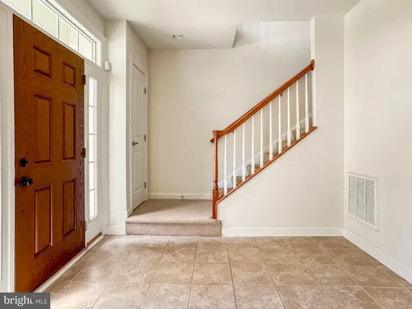 $3,650 | 42365 Pine Forest Drive, Chantilly, VA 20152