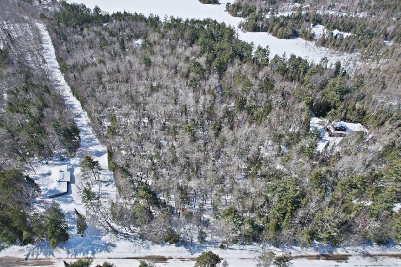 Three Lakes Wi 54562, Unit 1 Three Lakes, WI 54562 - Photo 8 of 16 Gallery Image 8