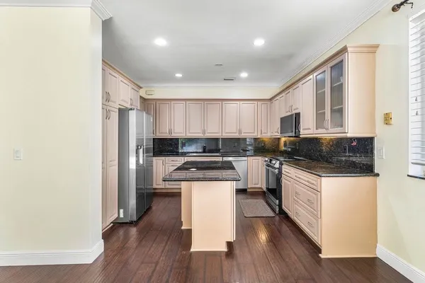 $5,600 | 1325 Camellia Circle, Weston, FL 33326