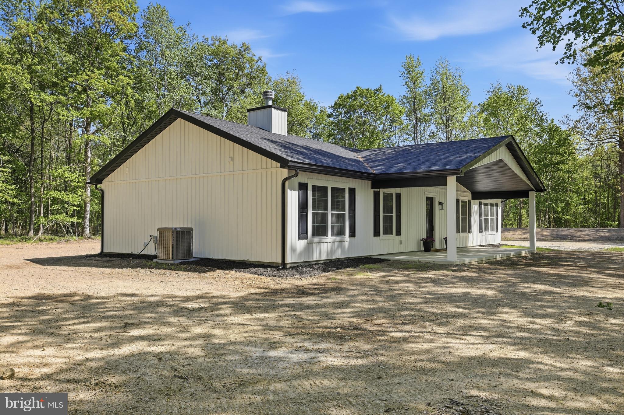 1832 Fox Hunters Road Harrington, DE 19952 - Photo 3 of 44 Gallery Image 3