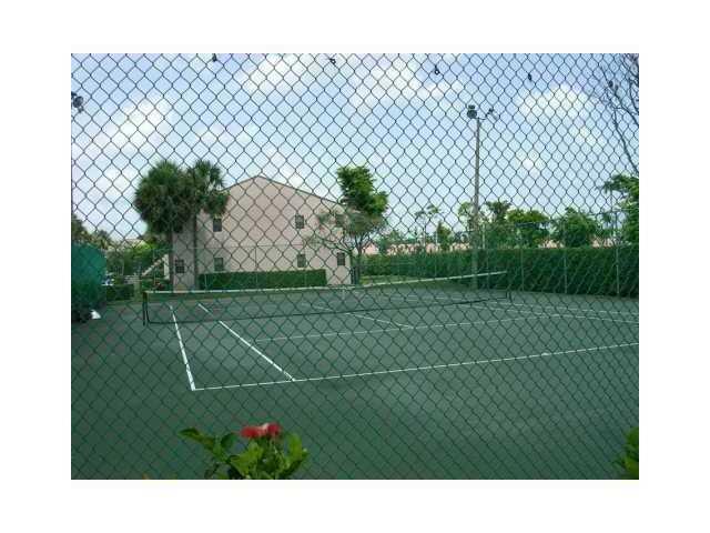 21954 Tidewater Terrace, Unit 208 Boca Raton, FL 33433 - Photo 2 of 2 TENNIS COURT