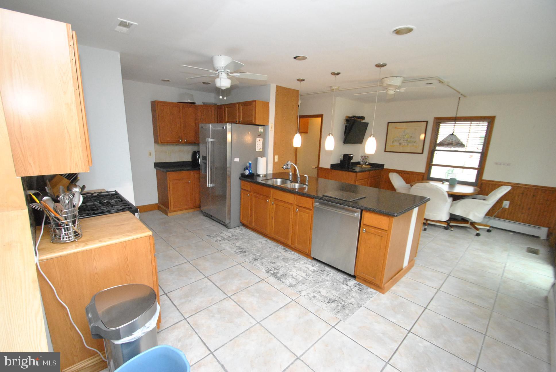 7902 Roseland Avenue Rosedale, MD 21237 - Photo 9 of 31