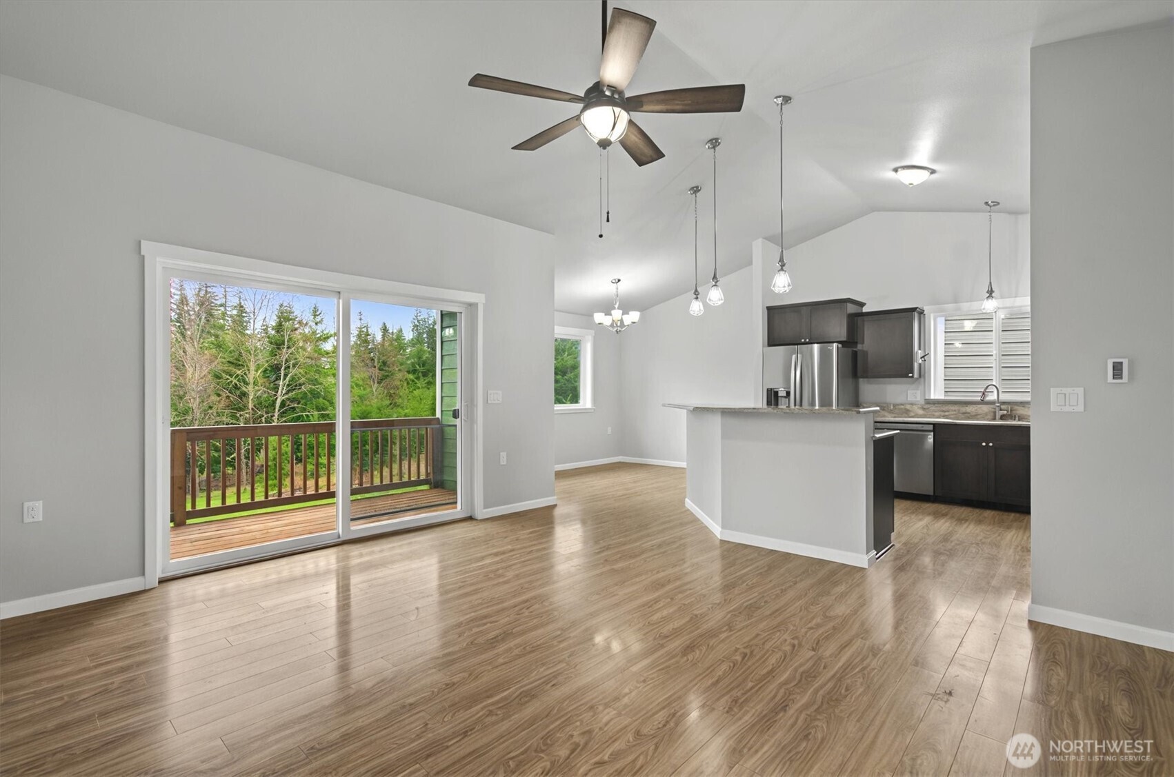 150 Jims View Road Silverlake, WA 98645 - Photo 6 of 39 Gallery Image 6