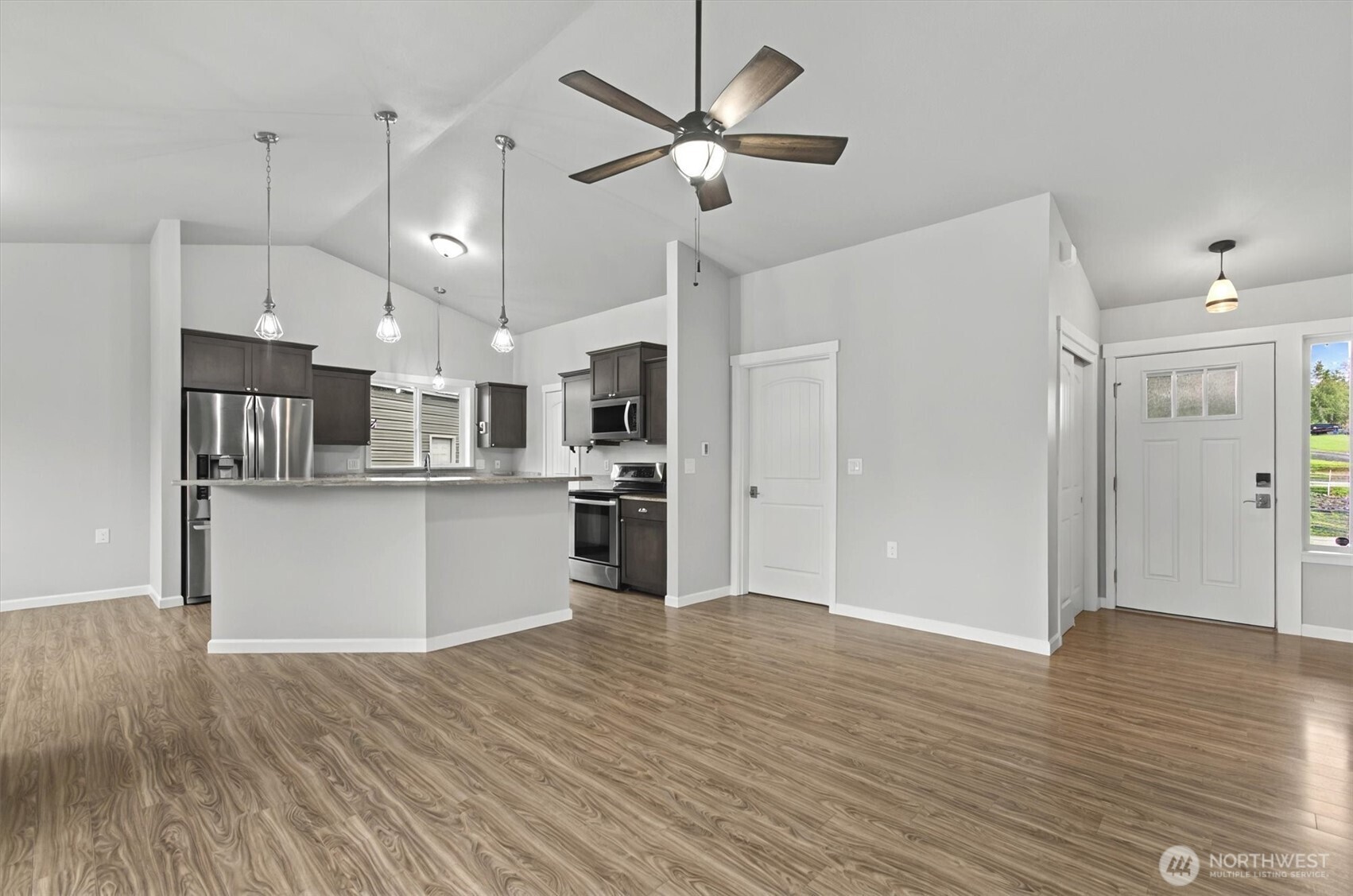 150 Jims View Road Silverlake, WA 98645 - Photo 7 of 39 Gallery Image 7