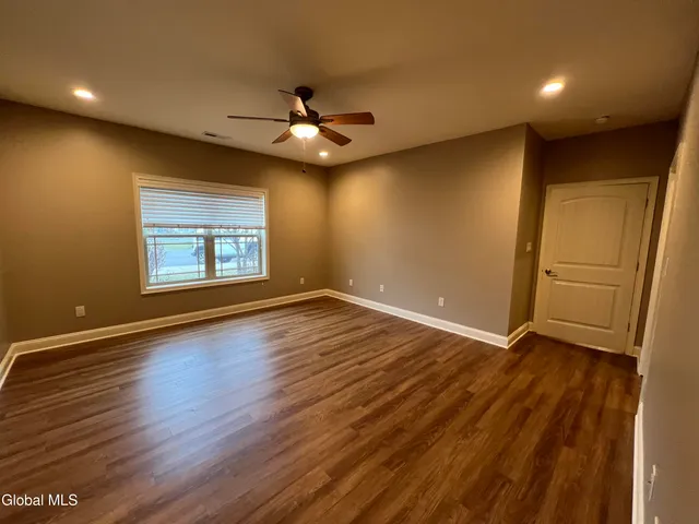 $2,450 | 48 Bavarian Way, Unit 55, Guilderland, NY 12009