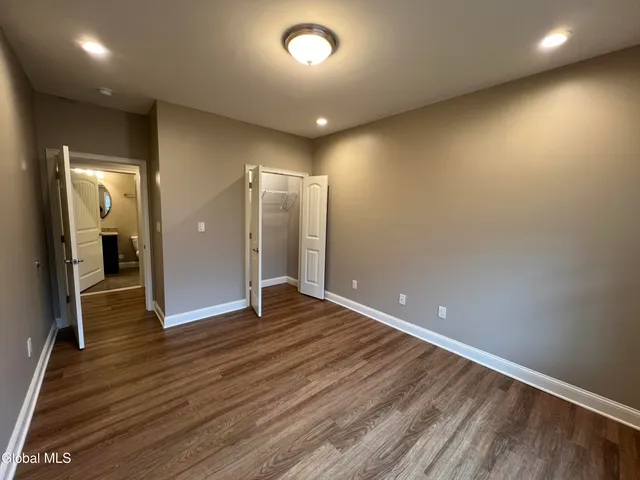 $2,450 | 48 Bavarian Way, Unit 55, Guilderland, NY 12009