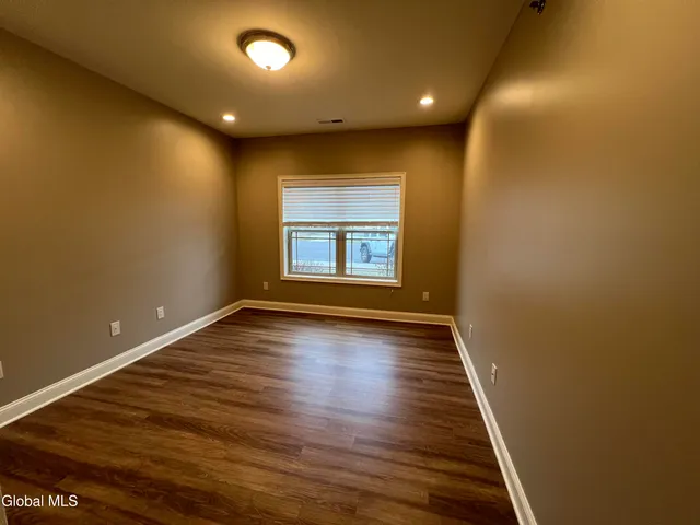 $2,450 | 48 Bavarian Way, Unit 55, Guilderland, NY 12009