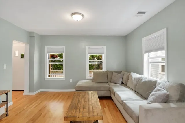 $3,600 | 37 Lindsay Street, Unit 37, Framingham, MA 01702