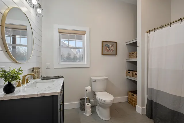 $695,000 | 9815 Snow Pointe Drive Southeast, Alto, MI 49302