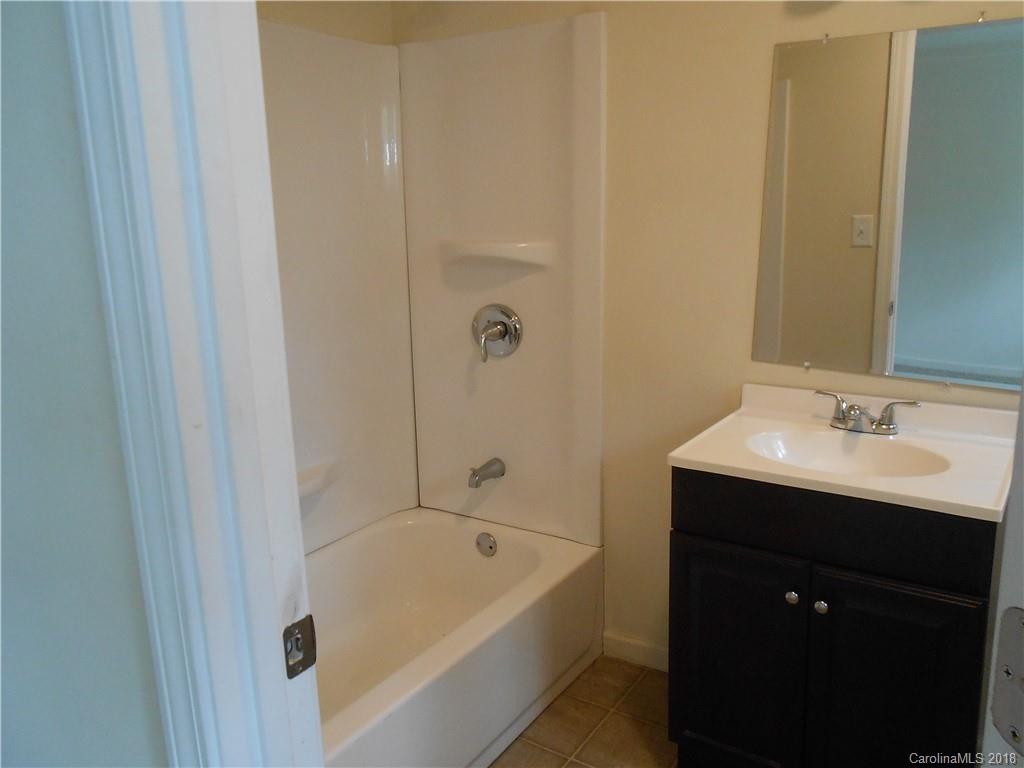 103 Adams Street Clover, SC 29710 - Photo 10 of 20 Gallery Image 10