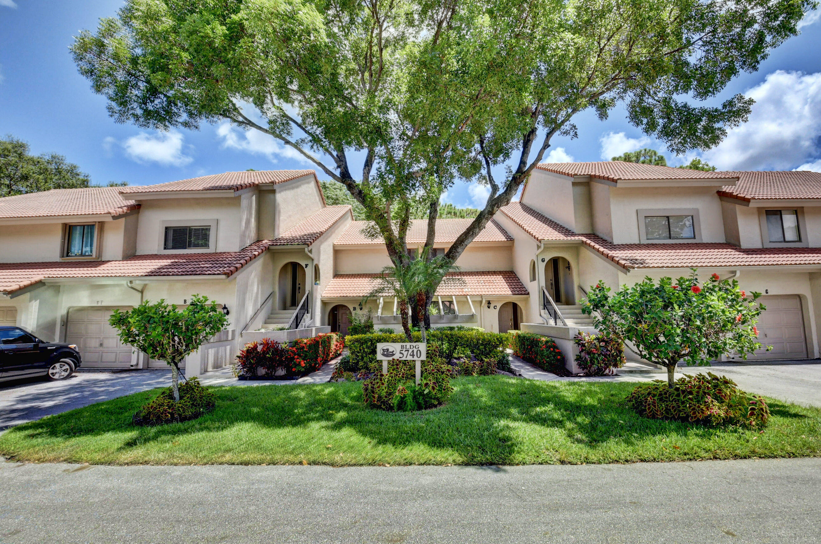 5740 Coach House Circle, Unit F Boca Raton, FL 33486 - Photo 1 of 48 Front