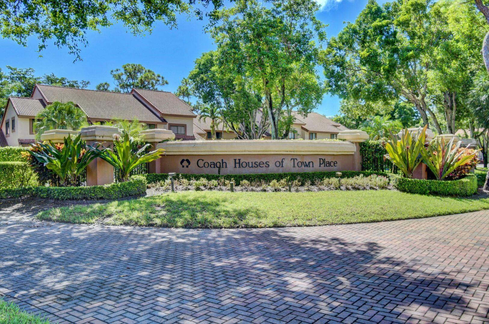 5740 Coach House Circle, Unit F Boca Raton, FL 33486 - Photo 2 of 48 02_2