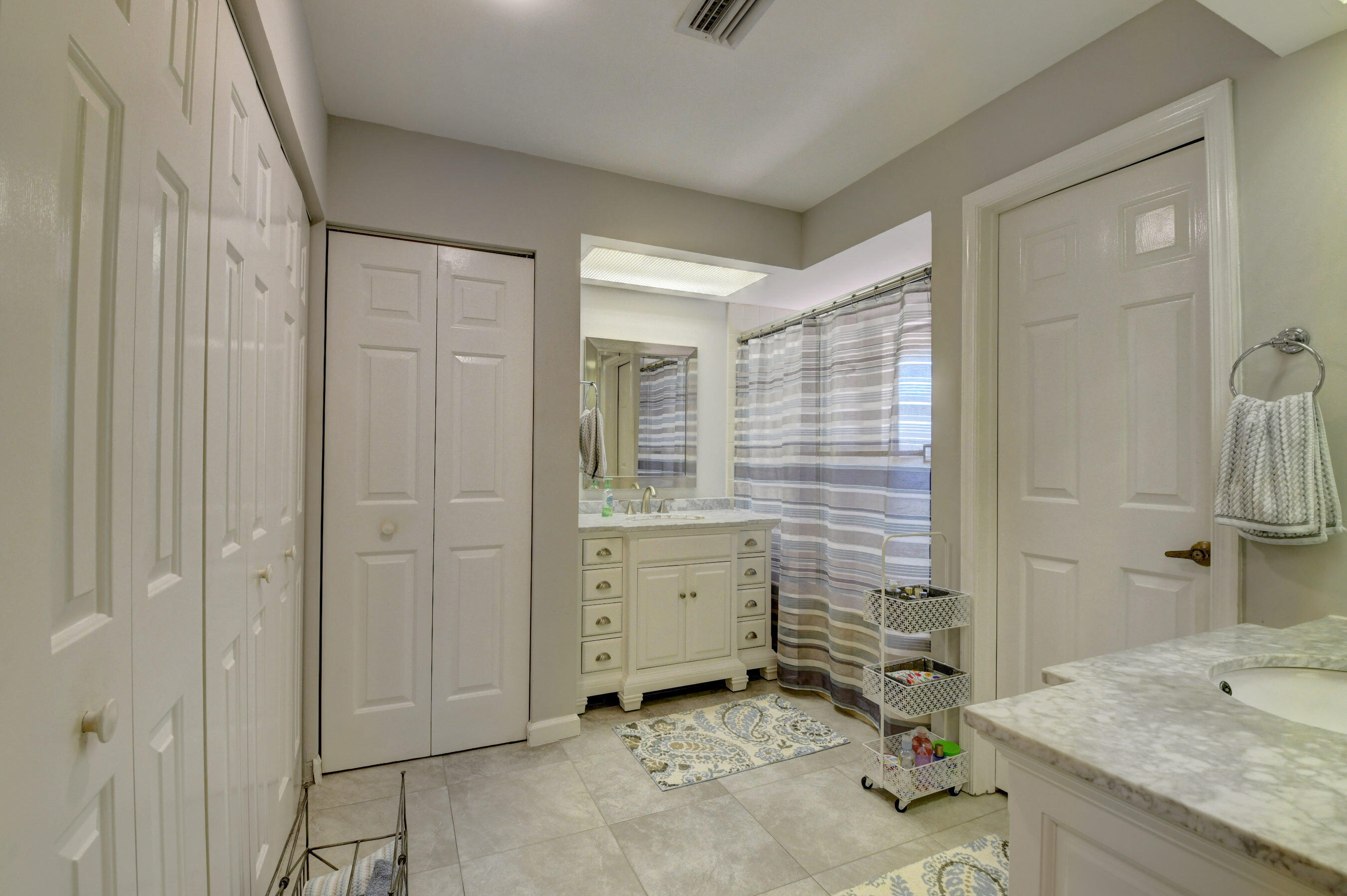 5740 Coach House Circle, Unit F Boca Raton, FL 33486 - Photo 24 of 48 33_dsc_1355_6_7_8_9