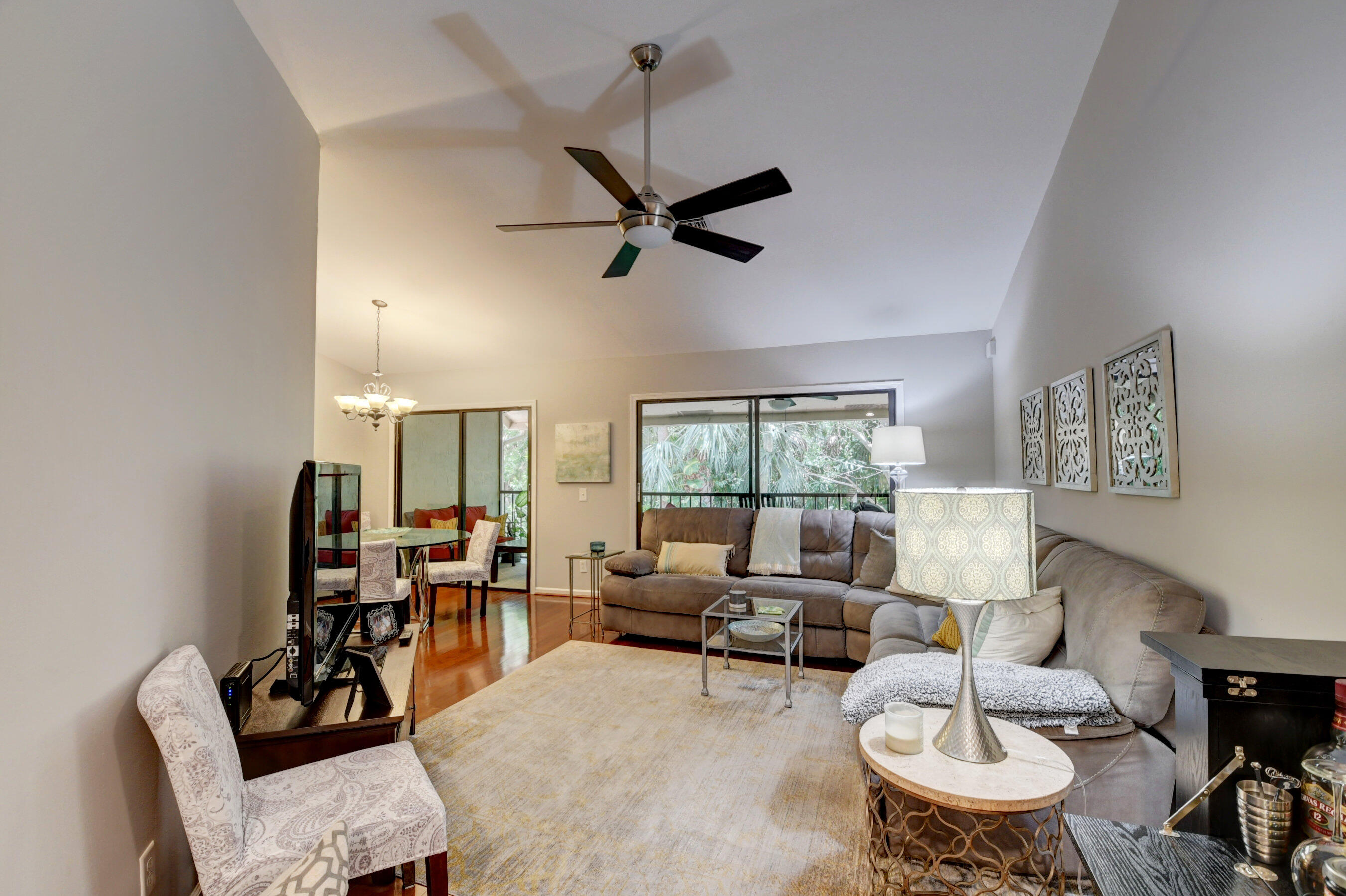 5740 Coach House Circle, Unit F Boca Raton, FL 33486 - Photo 7 of 48 16_dsc_1270_1_2_3_4