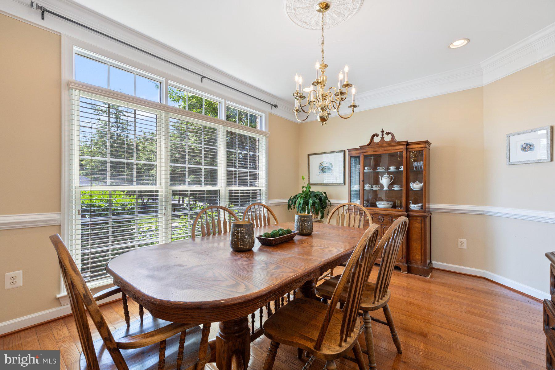710 Drake Way Annapolis, MD 21401 - Photo 12 of 77 Spacious Formal Dining