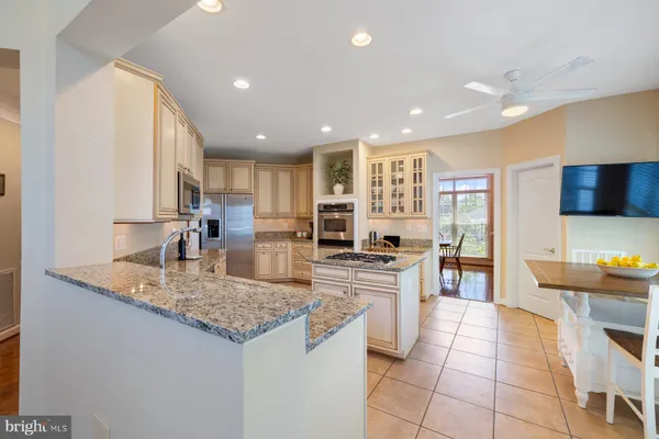 $905,000 | 710 Drake Way, Annapolis, MD 21401