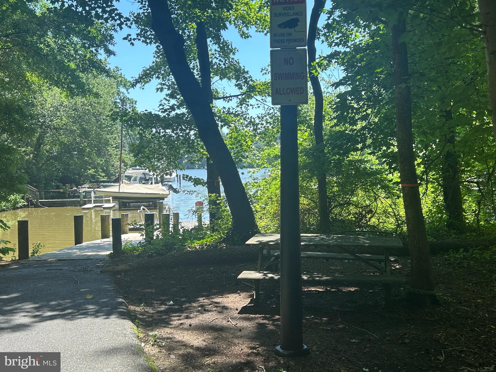 710 Drake Way Annapolis, MD 21401 - Photo 69 of 77 Path to water