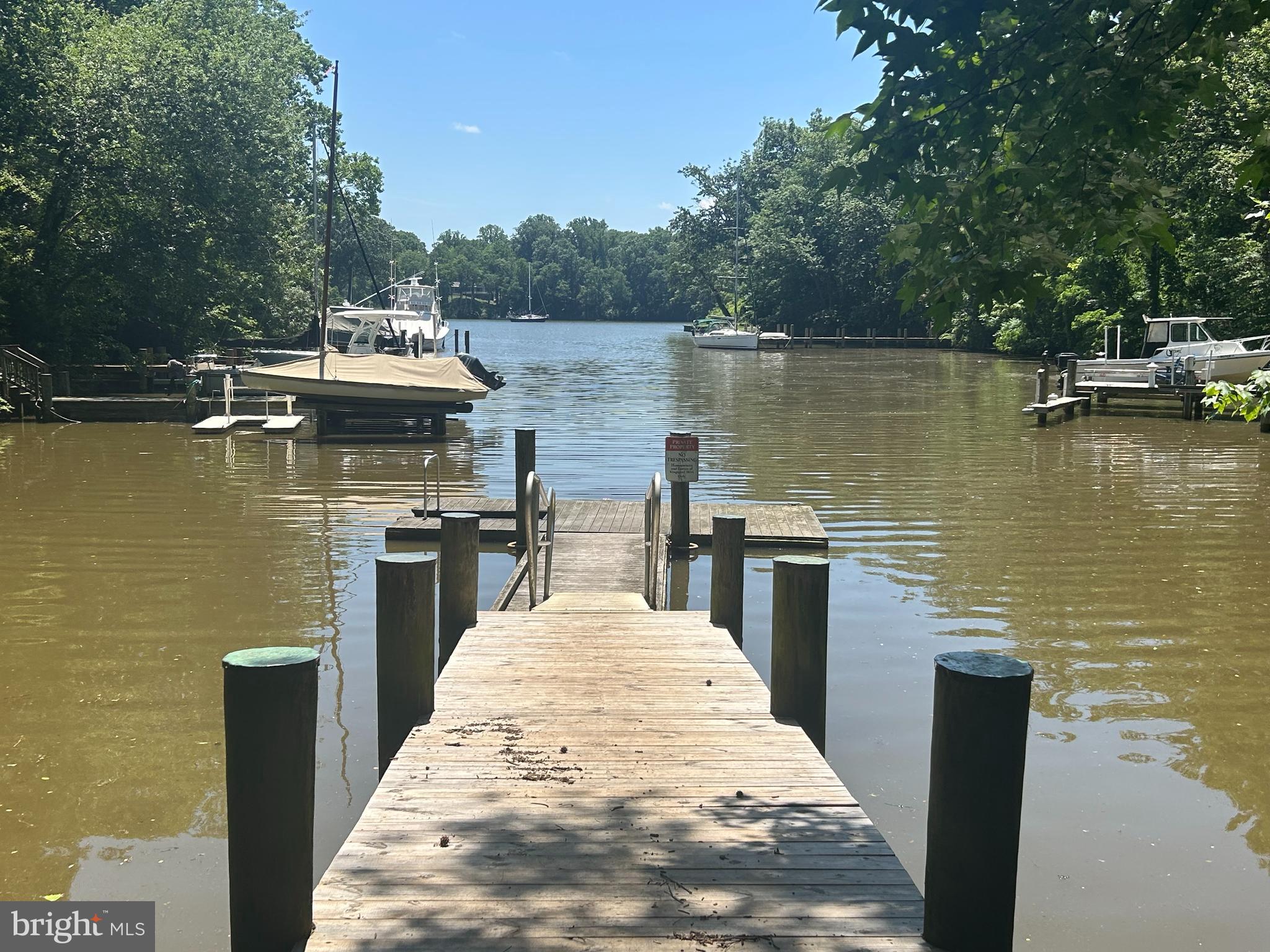 710 Drake Way Annapolis, MD 21401 - Photo 71 of 77 Community pier for small watercraft launch or fish