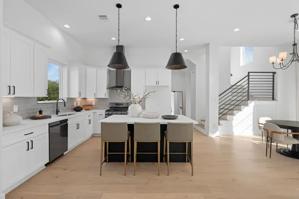 $4,200 | 8707 Ojeman Villas Drive, Houston, TX 77055