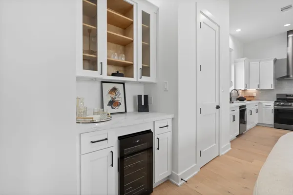 $4,300 | 8707 Ojeman Villas Drive, Houston, TX 77055