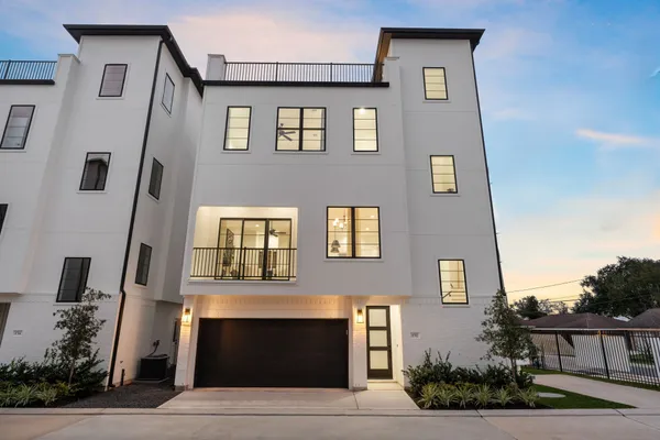 $4,300 | 8707 Ojeman Villas Drive, Houston, TX 77055