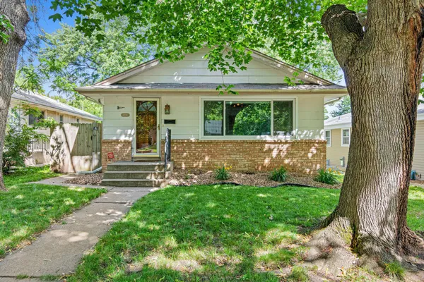 $299,000 | 3236 Indiana Avenue North, Robbinsdale, MN 55422