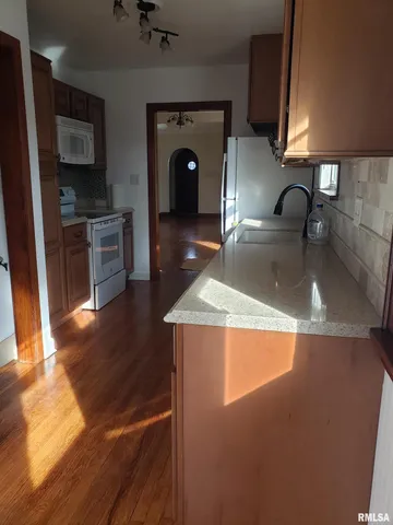 $299,999 | 8300 Highway 150, Coal Valley, IL 61240