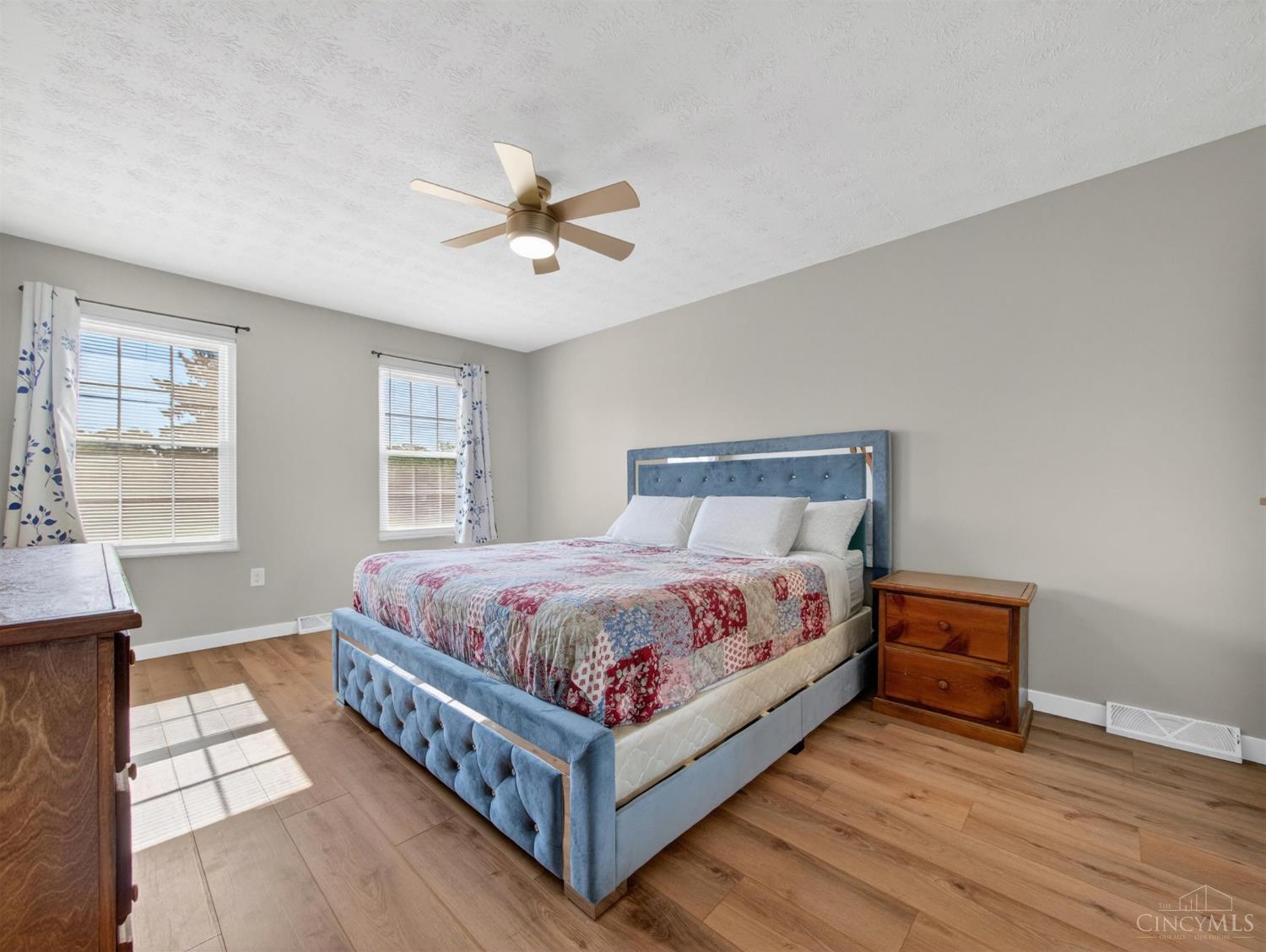 8713 Cox Road West Chester, OH 45069 - Photo 22 of 49