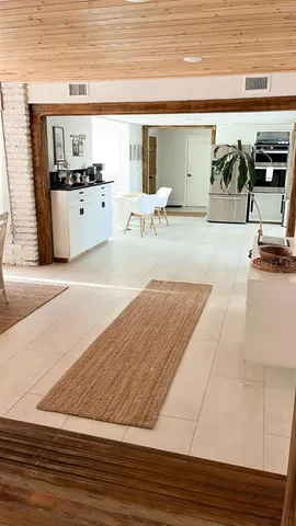 $999,900 | 812 Tropical Drive, Bradenton, FL 34208