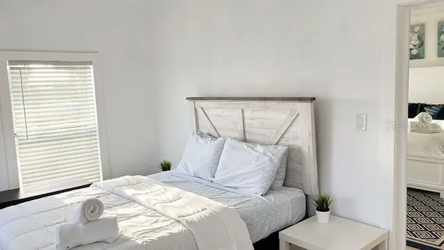 $999,900 | 812 Tropical Drive, Bradenton, FL 34208