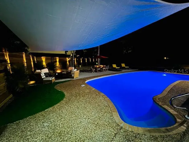 $999,900 | 812 Tropical Drive, Bradenton, FL 34208