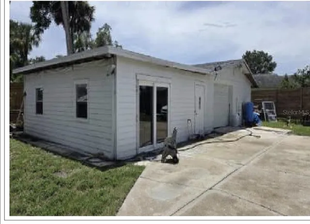 $999,900 | 812 Tropical Drive, Bradenton, FL 34208