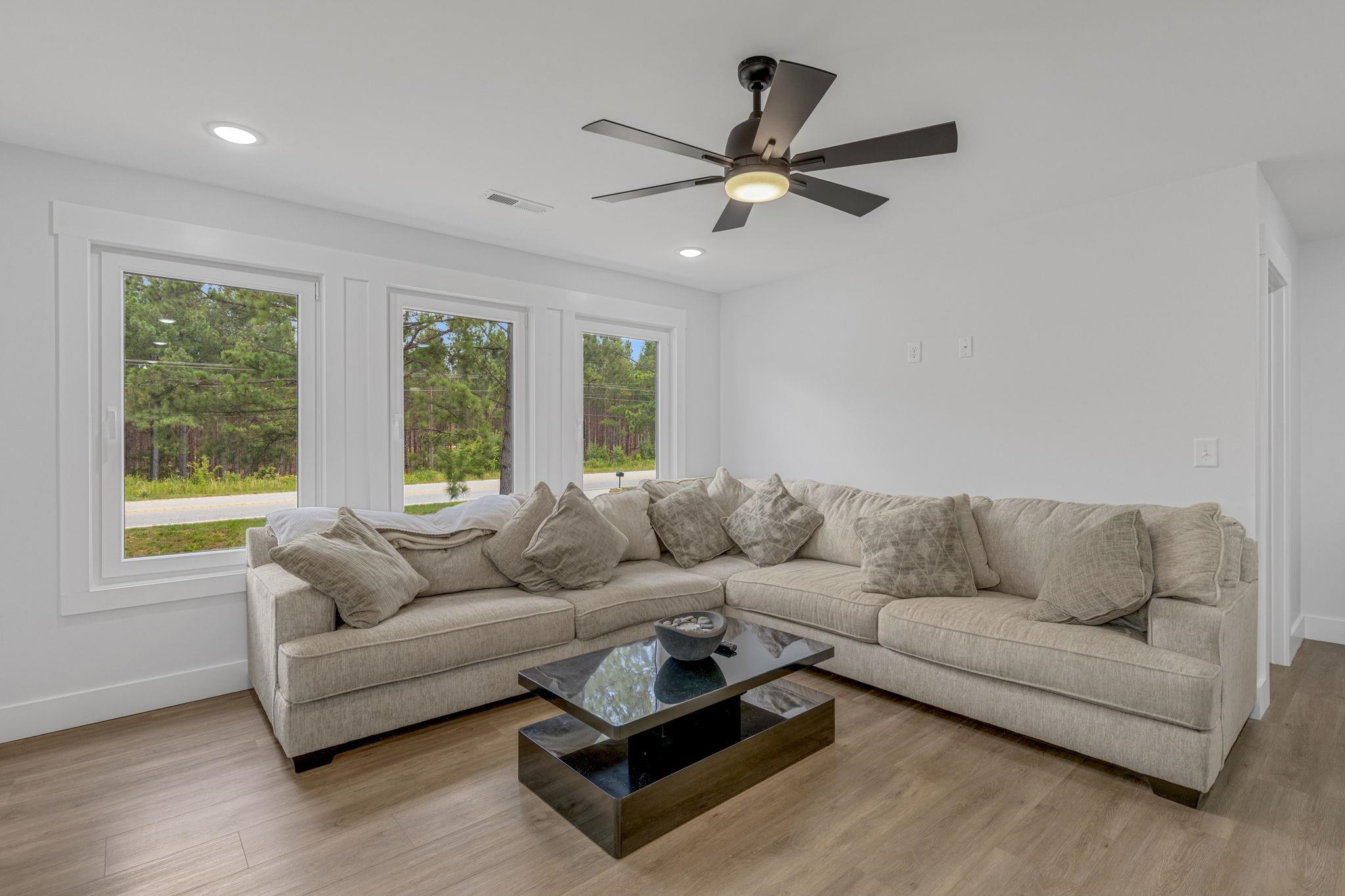 6532 Cross Anchor Road Enoree, SC 29335 - Photo 17 of 36