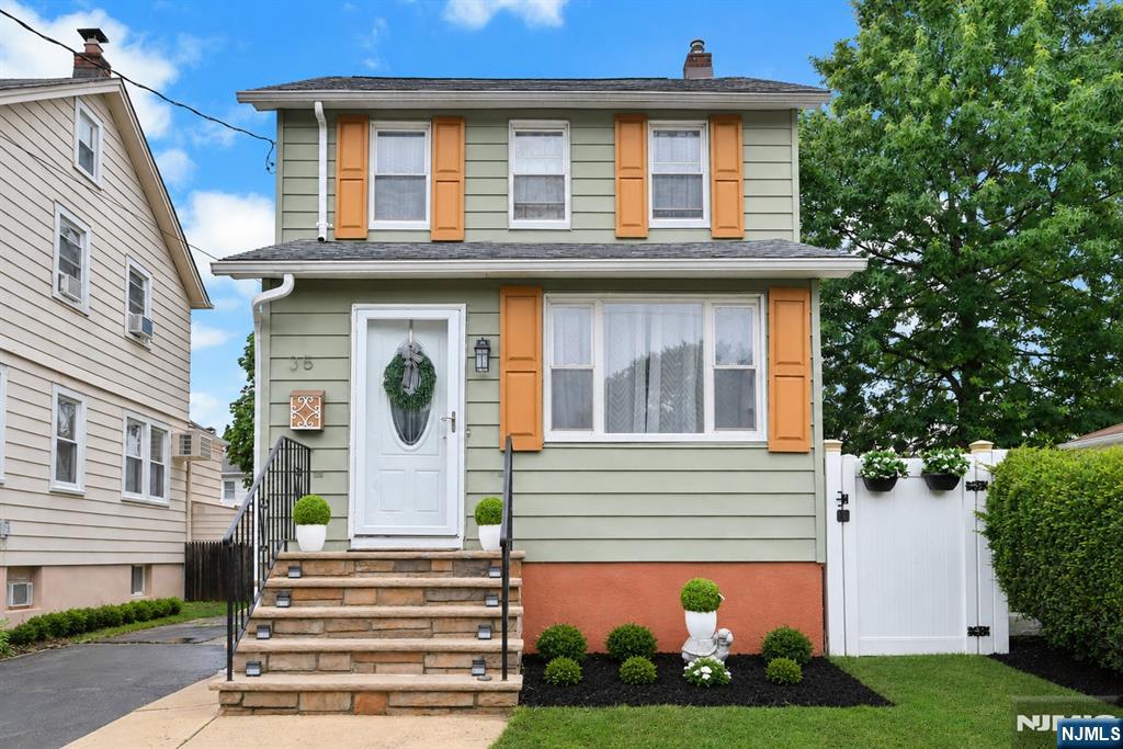 35 Colling Avenue Rochelle Park, NJ 07662 - Photo 1 of 24