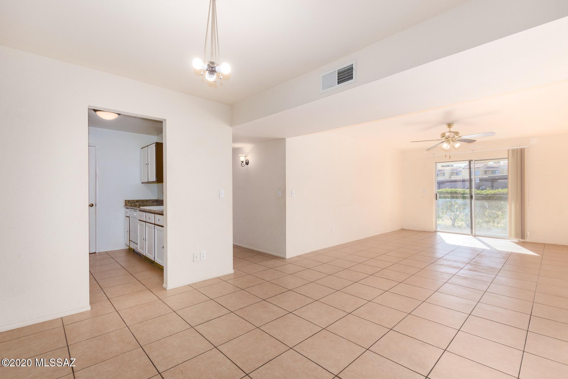 625 South Prudence Road, Unit 104 Tucson, AZ 85710 - Photo 13 of 25