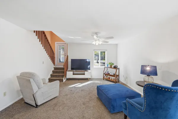 $525,000 | 9829 Northwest 2nd Court, Plantation, FL 33324