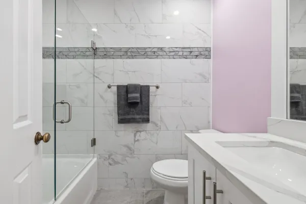 $525,000 | 9829 Northwest 2nd Court, Plantation, FL 33324