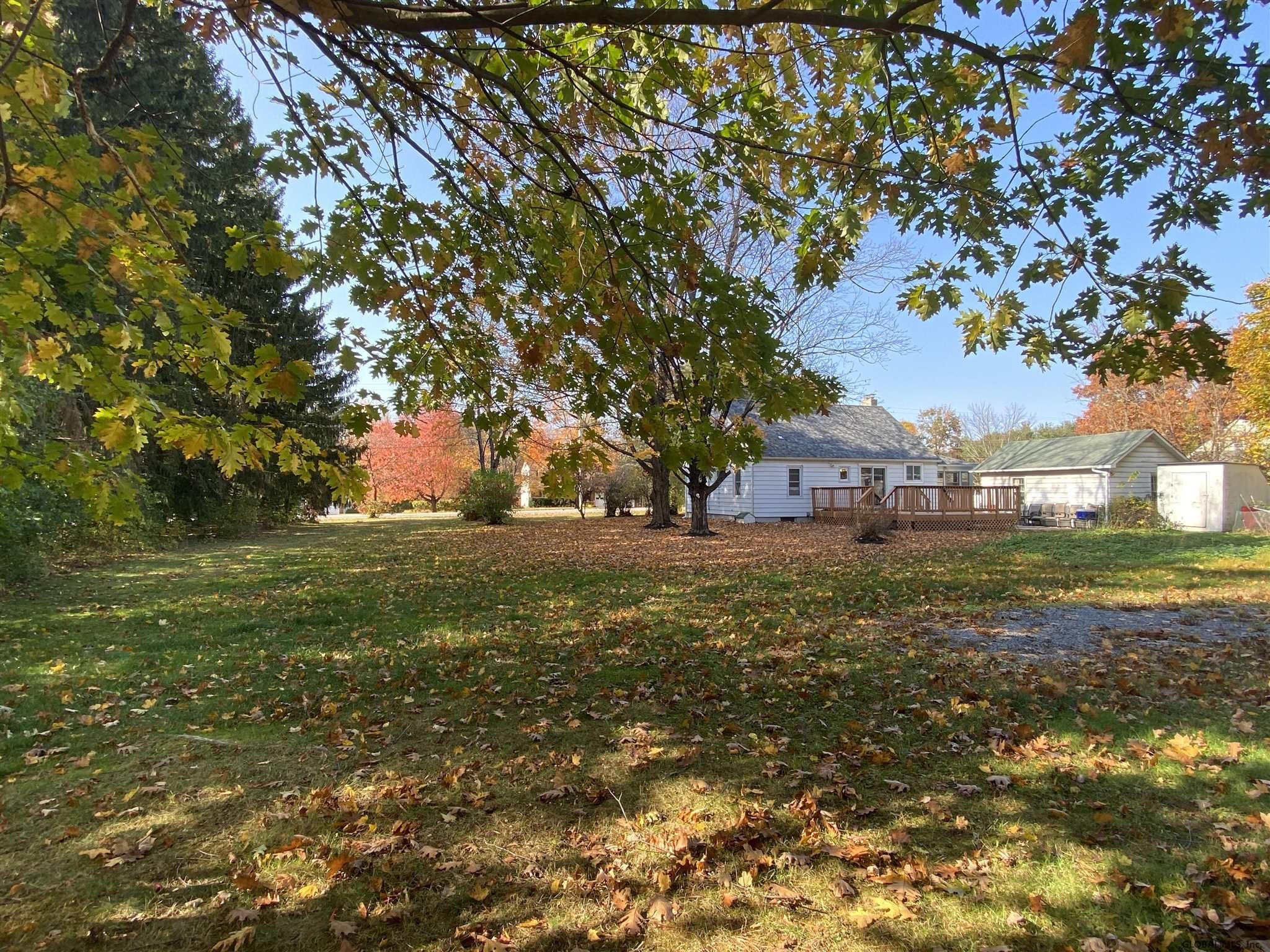 31 Garnsey Road Rexford, NY 12148 - Photo 39 of 44 Photo 49