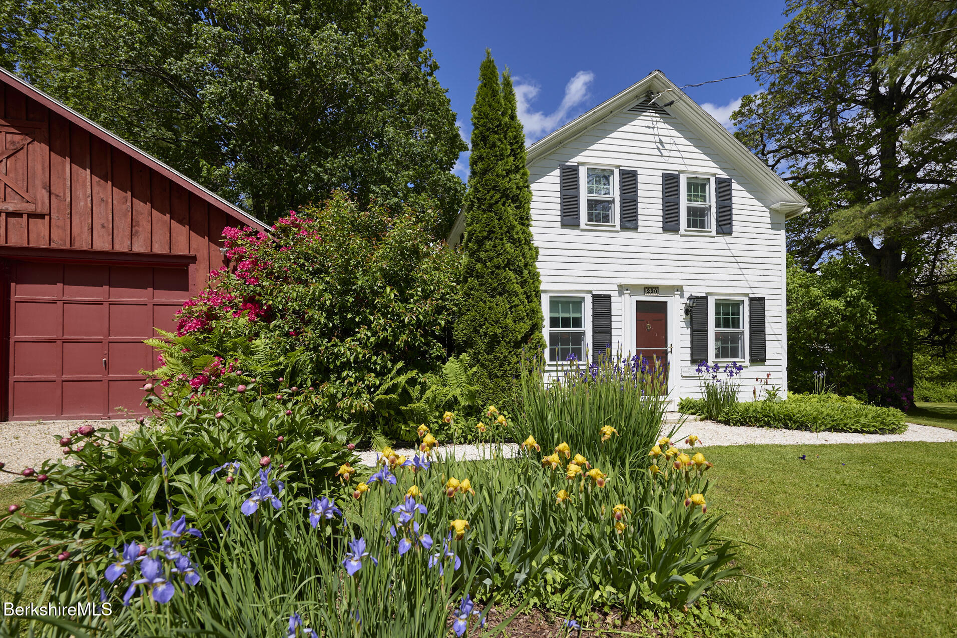 220 North Plain Road Great Barrington, MA 01230 - Photo 3 of 35 _40A7048_HDR