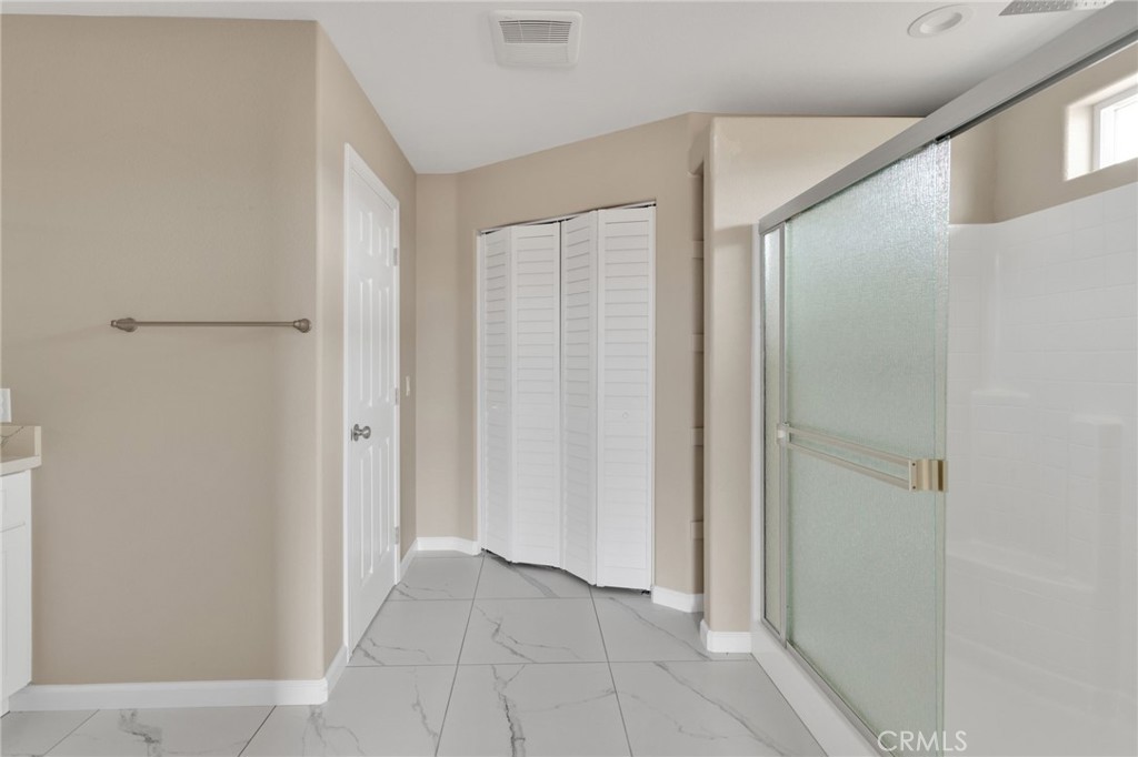 12584 Mesquite Road Apple Valley, CA 92308 - Photo 18 of 44 a view of an empty room