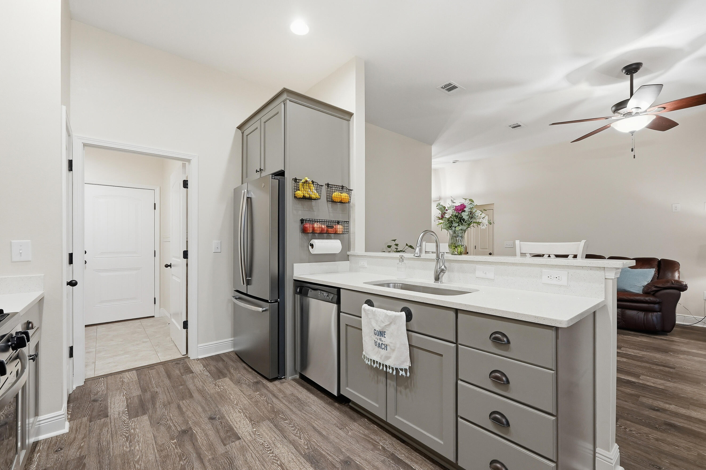 5463 Monterrey Road Crestview, FL 32539 - Photo 27 of 71 5463 monterrey rd interiors-15